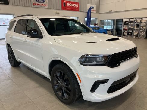 Used 2024 Dodge Durango R/T w/ Blacktop Package AWD/4WD image 3
