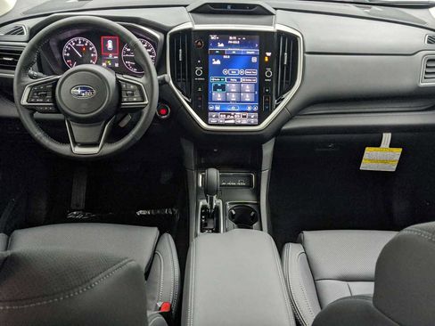 New 2025 Subaru Ascent Limited image 19