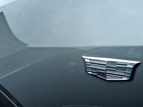 Certified 2023 Cadillac XT5 Premium Luxury w/ Technology Package image 8