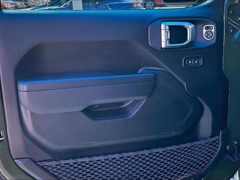 Used 2023 Jeep Wrangler Unlimited Rubicon w/ Xtreme 35 Tire Package image 22