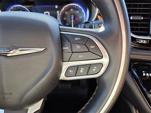 Used 2021 Chrysler Pacifica Pinnacle image 37