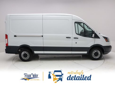 Used 2018 Ford Transit 250 148 Medium Roof RWD image 2