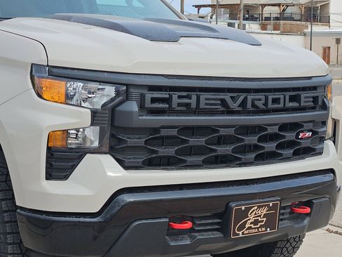 New 2026 Chevrolet Silverado 1500 Custom Trail Boss AWD/4WD image 7