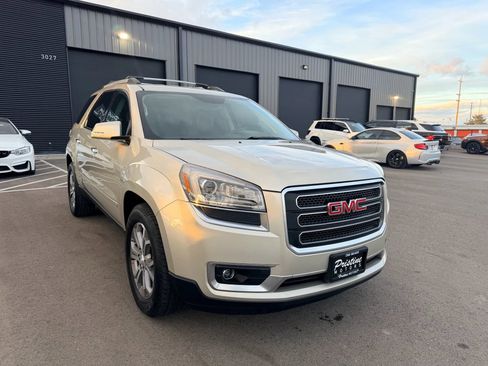 Used 2013 GMC Acadia SLT image 3