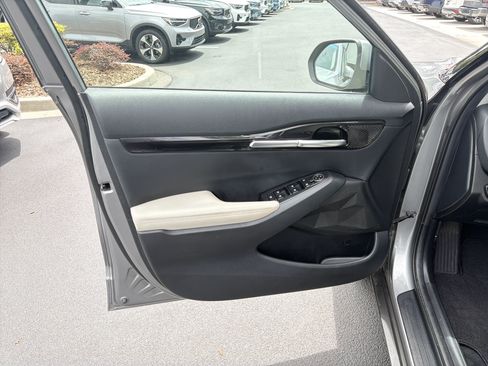 Used 2023 Kia Seltos EX AWD/4WD image 14