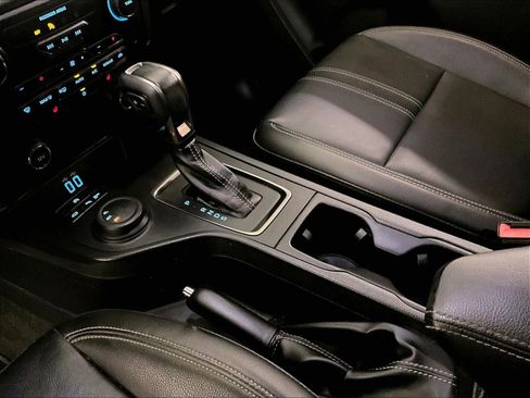 Used 2019 Ford Ranger Lariat w/ Equipment Group 501A Mid AWD/4WD image 16