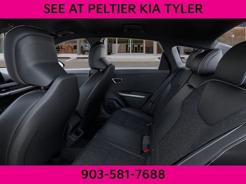New 2025 Kia K4 GT-Line image 20