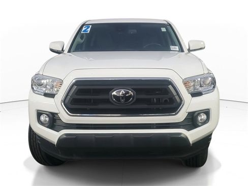 Used 2022 Toyota Tacoma 2WD Double Cab image 2