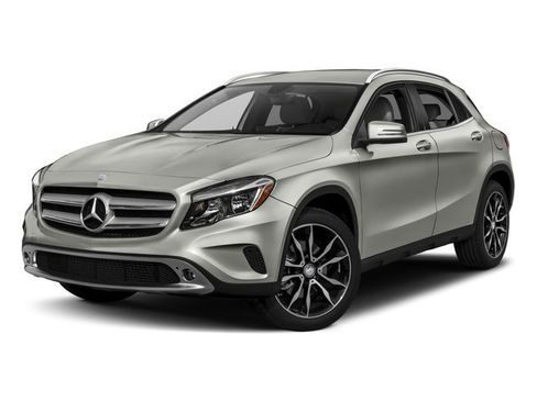 Used 2017 Mercedes-Benz GLA 250 4MATIC image 4