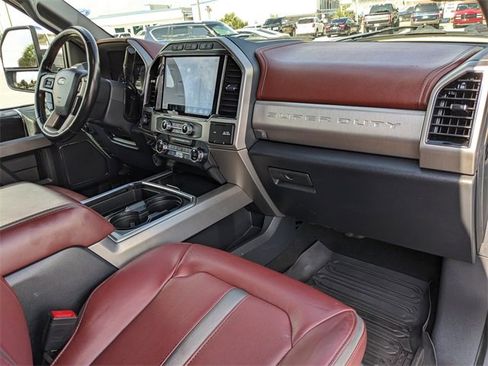 Used 2022 Ford F450 Platinum w/ FX4 Off-Road Package image 13