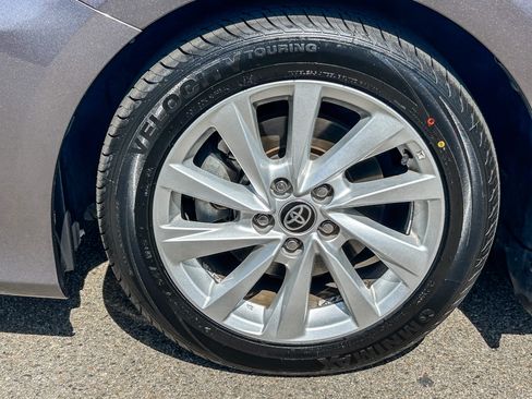 Used 2023 Toyota Camry LE FWD image 10