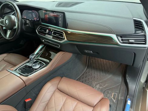 Used 2023 BMW X6 M50i w/ Executive Package image 12