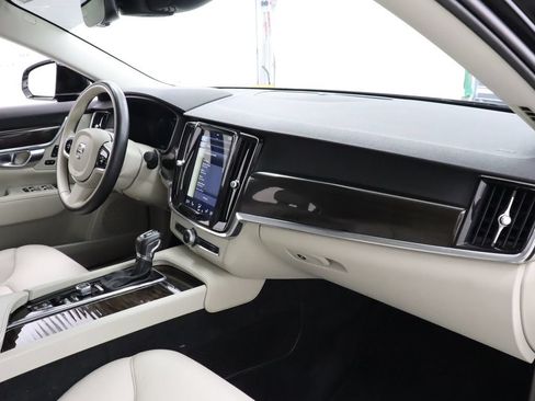 Used 2018 Volvo S90 T5 Momentum w/ Convenience Package AWD/4WD image 28