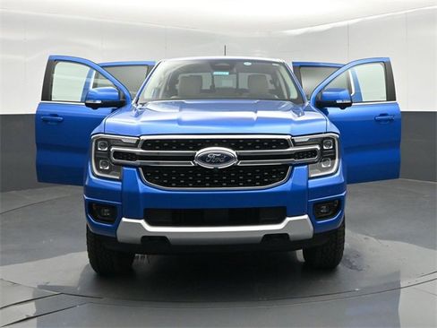 Used 2025 Ford Ranger Lariat w/ Chrome Accent Package image 63