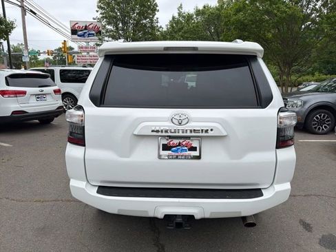 Used 2014 Toyota 4Runner SR5 Premium AWD/4WD image 5