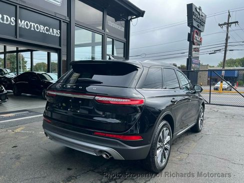 Used 2021 Lincoln Corsair Reserve w/ Equipment Group 201A image 4