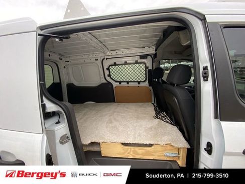 Used 2019 Ford Transit Connect XLT image 29