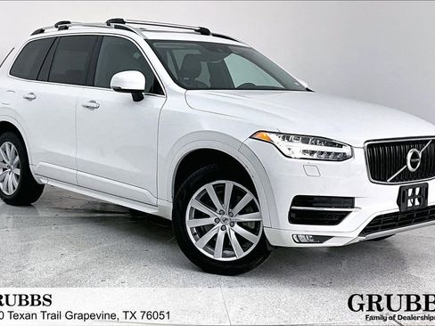 Used 2018 Volvo XC90 T6 Momentum w/ Momentum Plus Package image 1