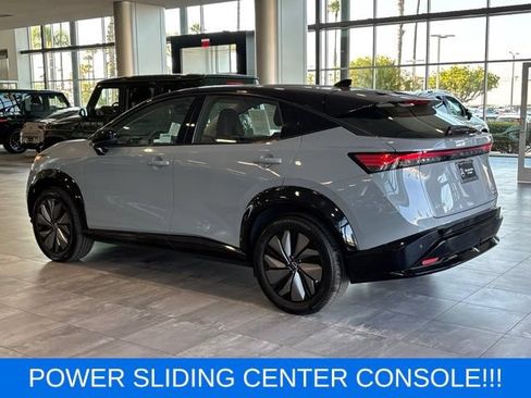 Used 2024 Nissan Ariya AWD image 5