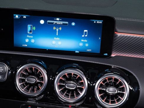 Used 2026 Mercedes-Benz CLA 250 4MATIC image 19