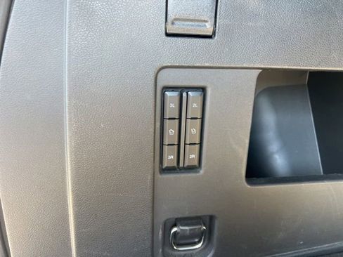 Used 2023 Ford Expedition Max Platinum AWD/4WD image 17