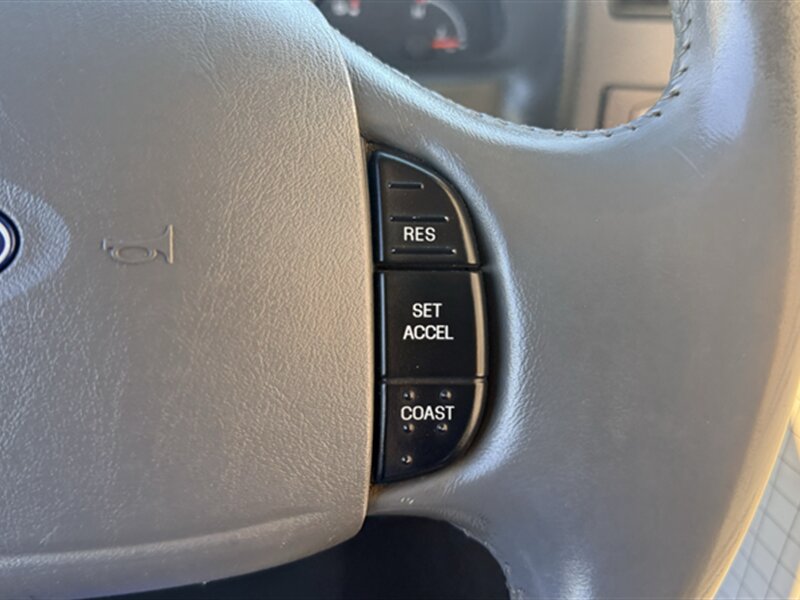 Used 2004 Ford F250 Lariat AWD/4WD image 19