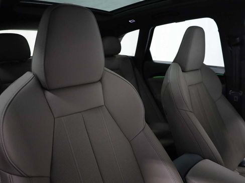 Certified 2025 Audi Q5 Premium Plus w/ Premium Plus AWD/4WD image 21