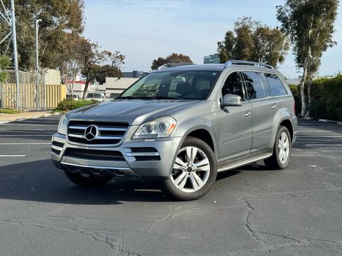Used 2012 Mercedes-Benz GL 450 4MATIC image 8