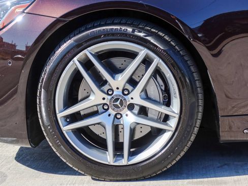 Used 2018 Mercedes-Benz S 560 4MATIC Sedan image 30