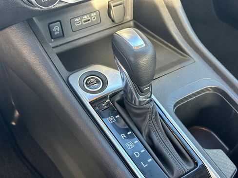 Used 2024 Nissan Sentra SV w/ All-Weather Package image 30