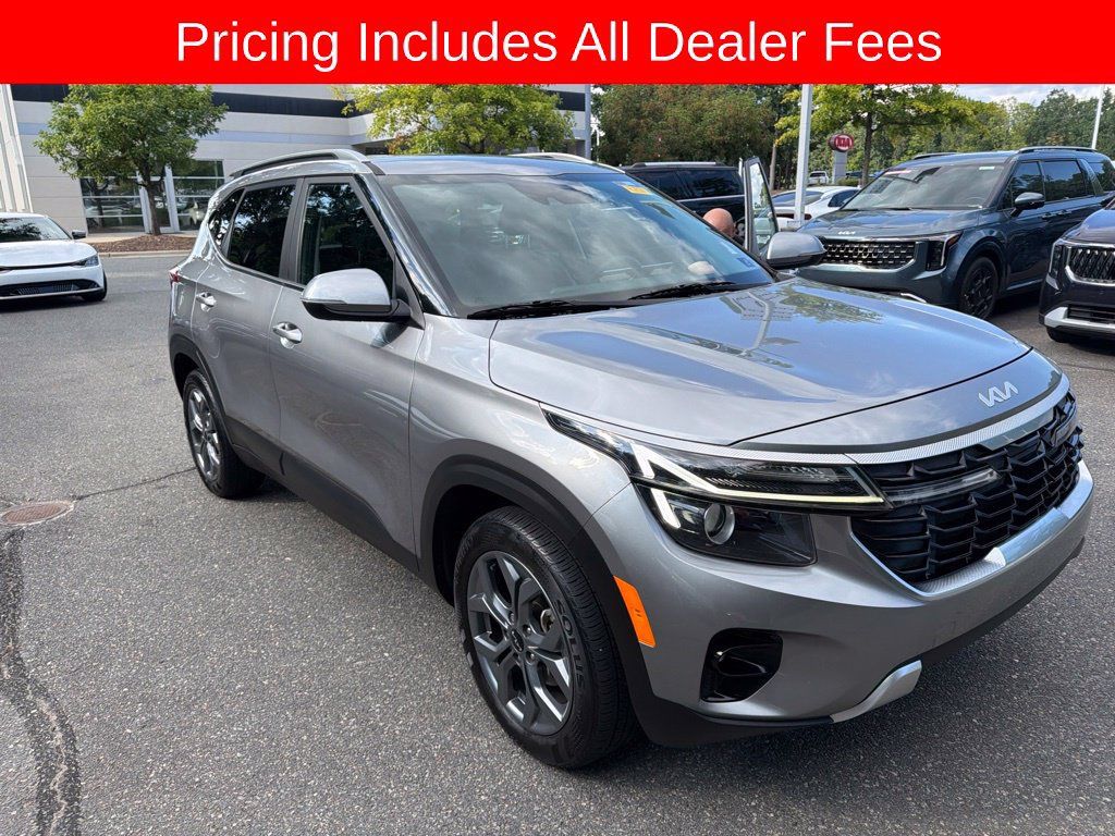 Used 2024 Kia Seltos S FWD image 1