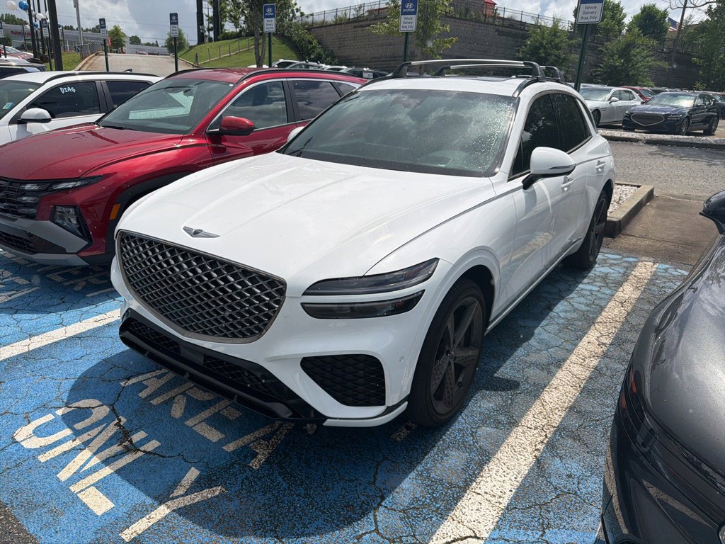 Used 2023 Genesis GV70 3.5T Sport w/ Sport Prestige Package AWD/4WD image 2