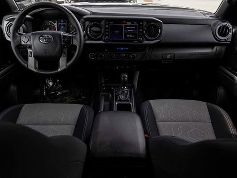 Used 2023 Toyota Tacoma TRD Off-Road w/ Black Out Package (TMS) image 35