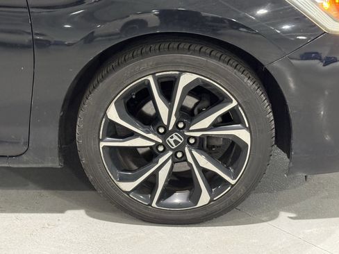 Used 2014 Honda Accord Sport image 18