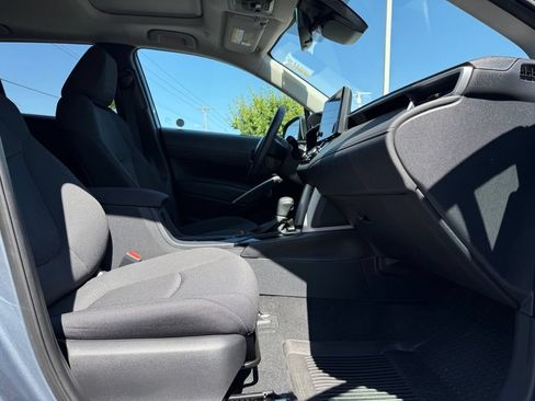 Certified 2024 Toyota Corolla Cross LE w/ Moonroof Package AWD/4WD image 20