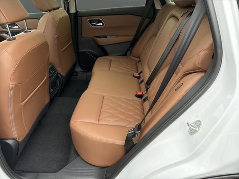 New 2026 Nissan Rogue Platinum w/ Platinum Premium Package image 31