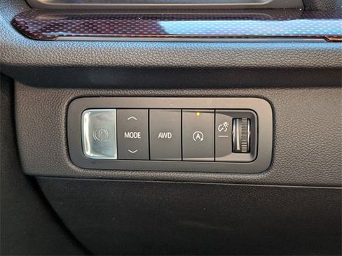 Certified 2025 Chevrolet Traverse Z71 w/ Driver Confidence Package image 22