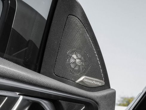 Used 2024 Chevrolet Silverado 3500 High Country w/ High Country Premium Package image 36