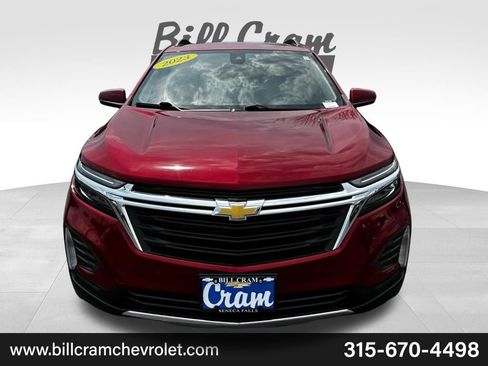 Used 2023 Chevrolet Equinox LT AWD/4WD image 38