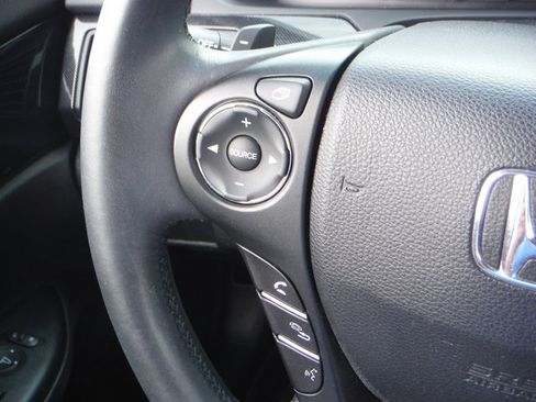Used 2013 Honda Accord Sport image 25
