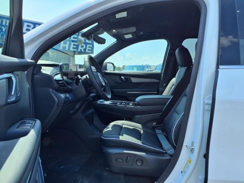 New 2026 Buick Enclave Preferred w/ Power Package image 18