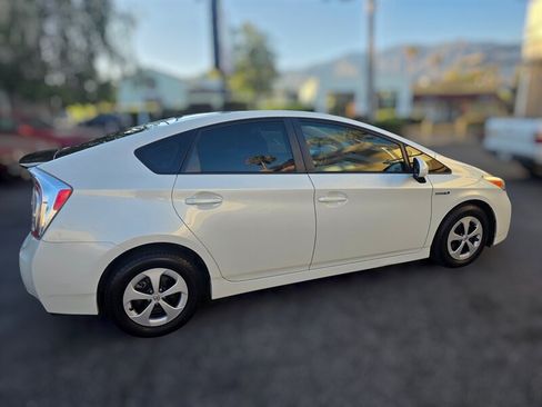 Used 2015 Toyota Prius Two FWD image 7