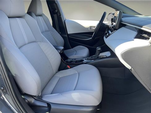 Certified 2025 Toyota Corolla SE image 14