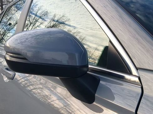 Used 2023 Honda CR-V LX image 11