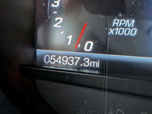 Used 2019 Ford Edge ST w/ Equipment Group 401A AWD/4WD image 12