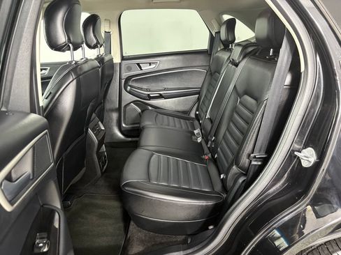Used 2018 Ford Edge SEL w/ Equipment Group 201A AWD/4WD image 11