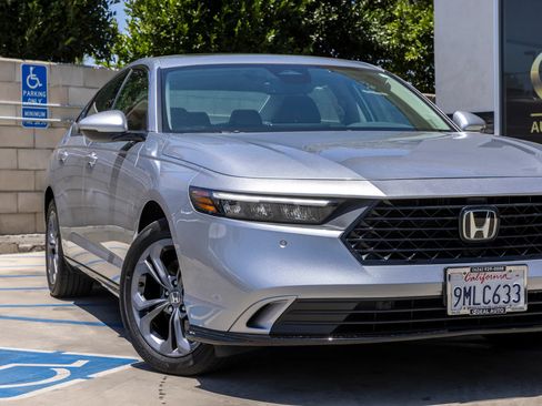Used 2024 Honda Accord EX-L image 3