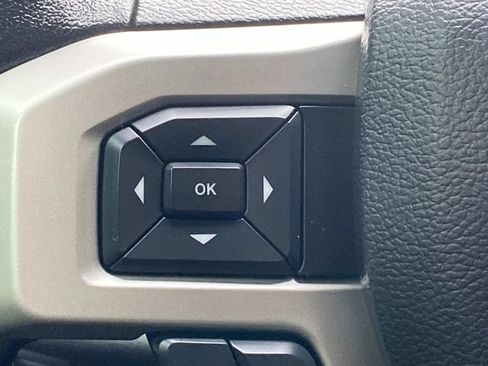 Used 2019 Ford F150 Lariat AWD/4WD image 19