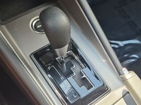 Used 2024 Mitsubishi Outlander Sport SE AWD/4WD image 27