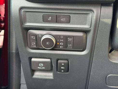 Used 2022 Ford Expedition Max Platinum AWD/4WD image 22